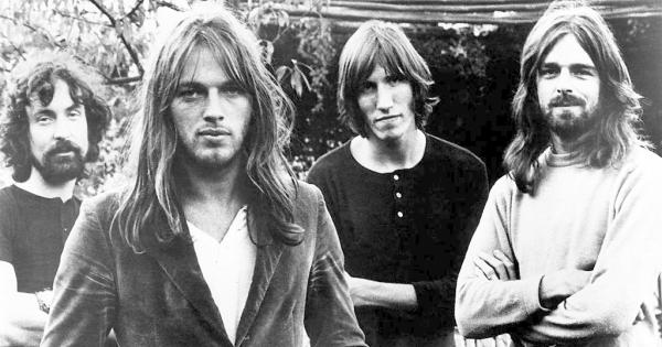 Roger Waters, l’album dei Pink Floyd che definisce imbarazzante: “andrebbe buttato nel cestino e mai più ascoltato” | Virginradio.it