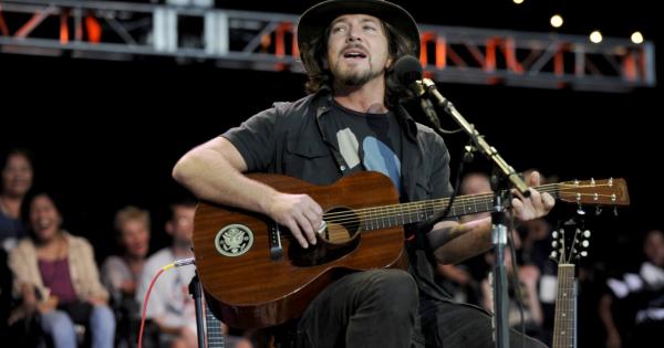 Pearl Jam, il vero significato di “Just Breathe”. Eddie Vedder: “cosa più vicina ad una canzone d’amore che abbiamo mai fatto” | Virginradio.it